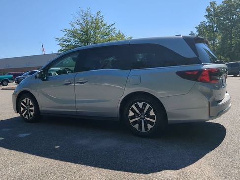 Used 2025 Honda Odyssey EX-L image 6