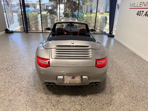 Used 2010 Porsche 911 Carrera S RWD image 5