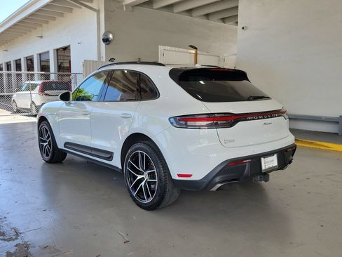 Used 2023 Porsche Macan Turbo AWD/4WD image 7