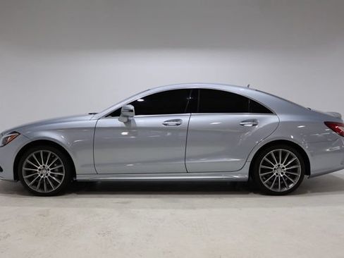 Used 2015 Mercedes-Benz CLS 550 4MATIC image 4