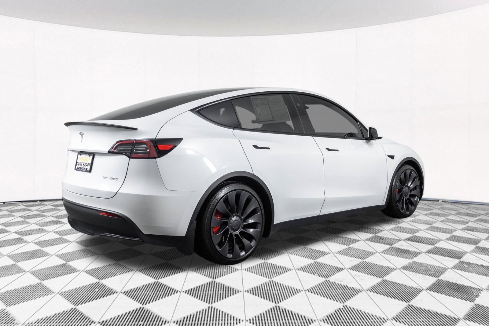 Used 2024 Tesla Model Y Performance AWD/4WD image 19