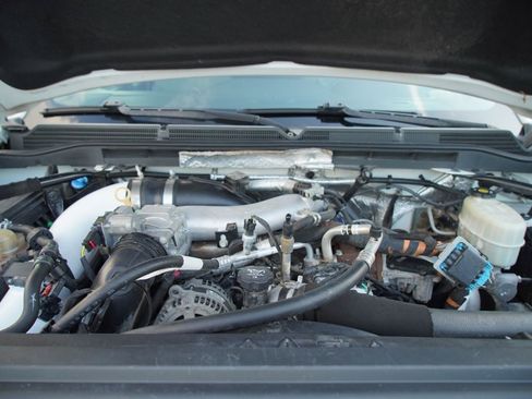 Used 2016 GMC Sierra 3500 Denali w/ Duramax Plus Package image 7