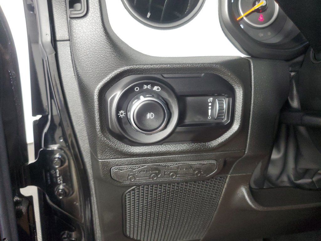 Used 2026 Jeep Wrangler Sport AWD/4WD image 28