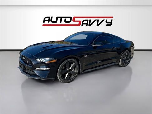 Used 2019 Ford Mustang GT Premium w/ Equipment Group 401A image 3