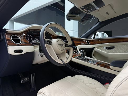 Used 2020 Bentley Continental GT First Edition image 25