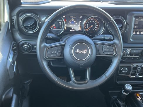 Used 2022 Jeep Gladiator Sport AWD/4WD image 26