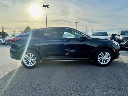 New 2026 Buick Envista Preferred w/ Convenience I Package image 9