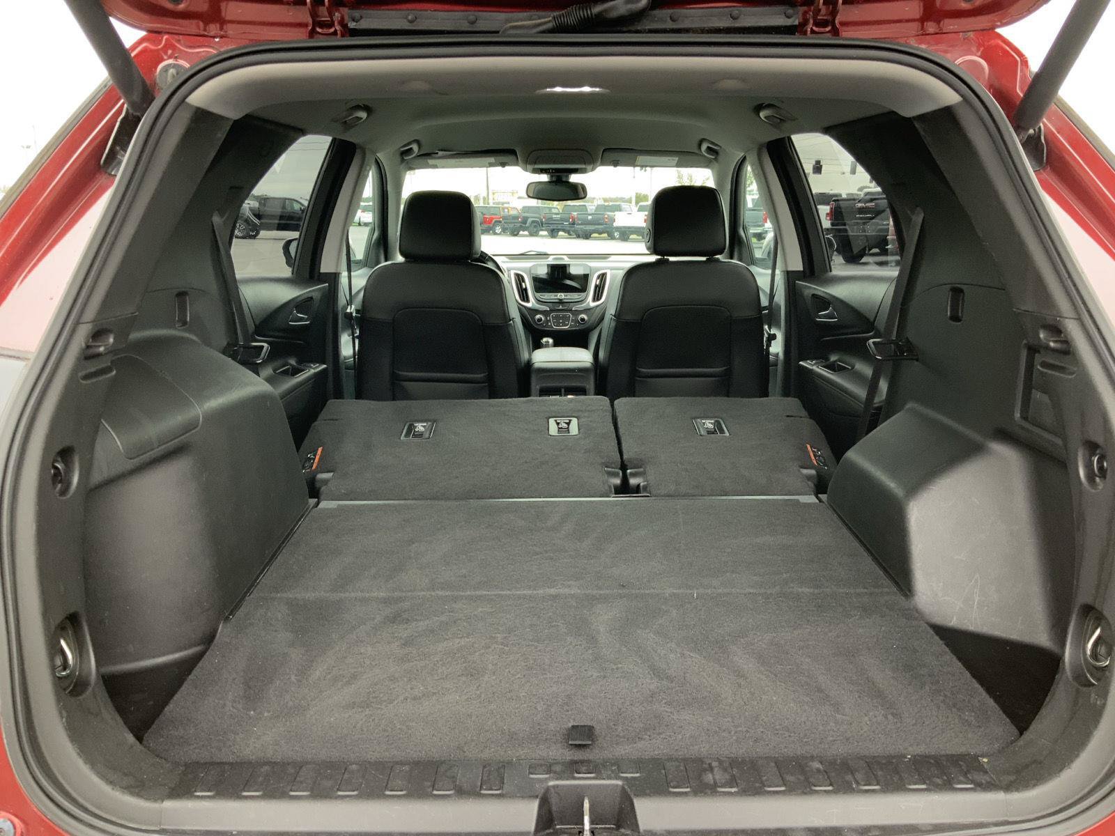 Used 2019 Chevrolet Equinox Premier AWD/4WD image 12