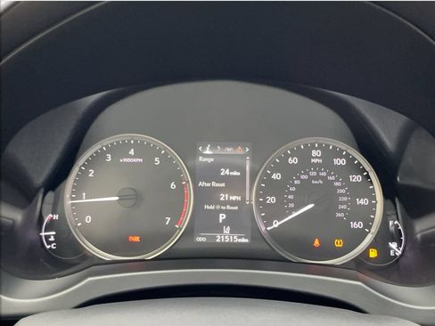 Used 2023 Lexus IS 300 w/ Comfort Package RWD image 42
