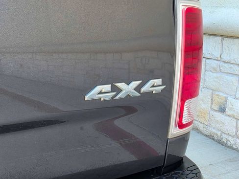 Used 2016 RAM 1500 Laramie w/ Convenience Group AWD/4WD image 36