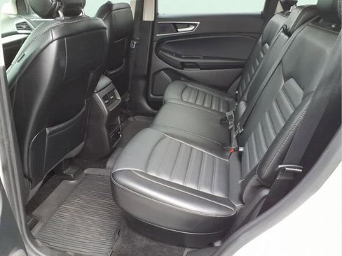 Used 2018 Ford Edge SEL w/ Equipment Group 201A image 14