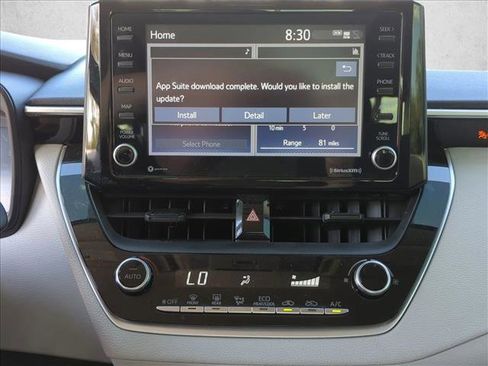 Used 2022 Toyota Corolla LE image 11