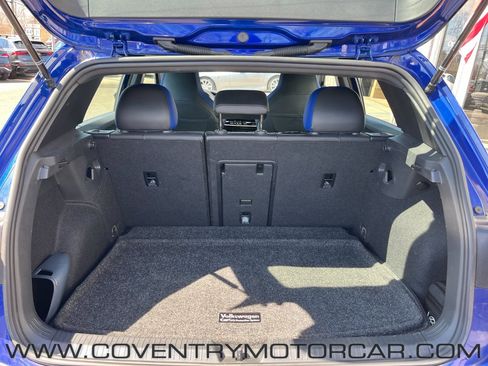 Used 2023 Volkswagen Golf 20th Anniversary Edition image 14