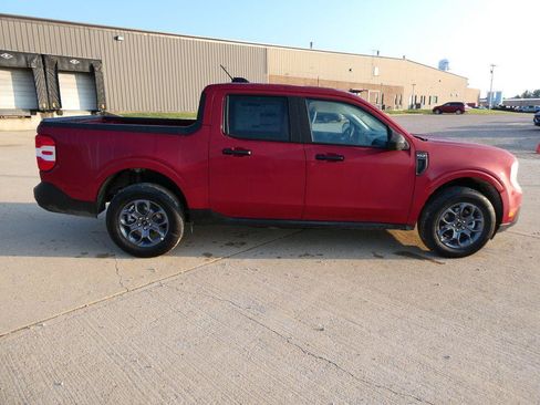 New 2026 Ford Maverick XLT w/ Equipment Group 301A AWD/4WD image 4