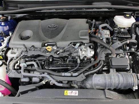Used 2025 Toyota Camry LE FWD image 29