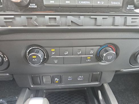 Used 2025 Nissan Frontier S w/ S Utility Package AWD/4WD image 4