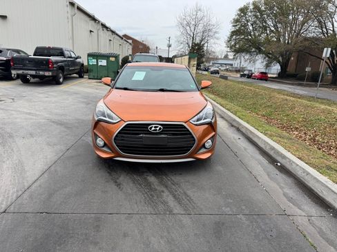 Used 2016 Hyundai Veloster Turbo image 5