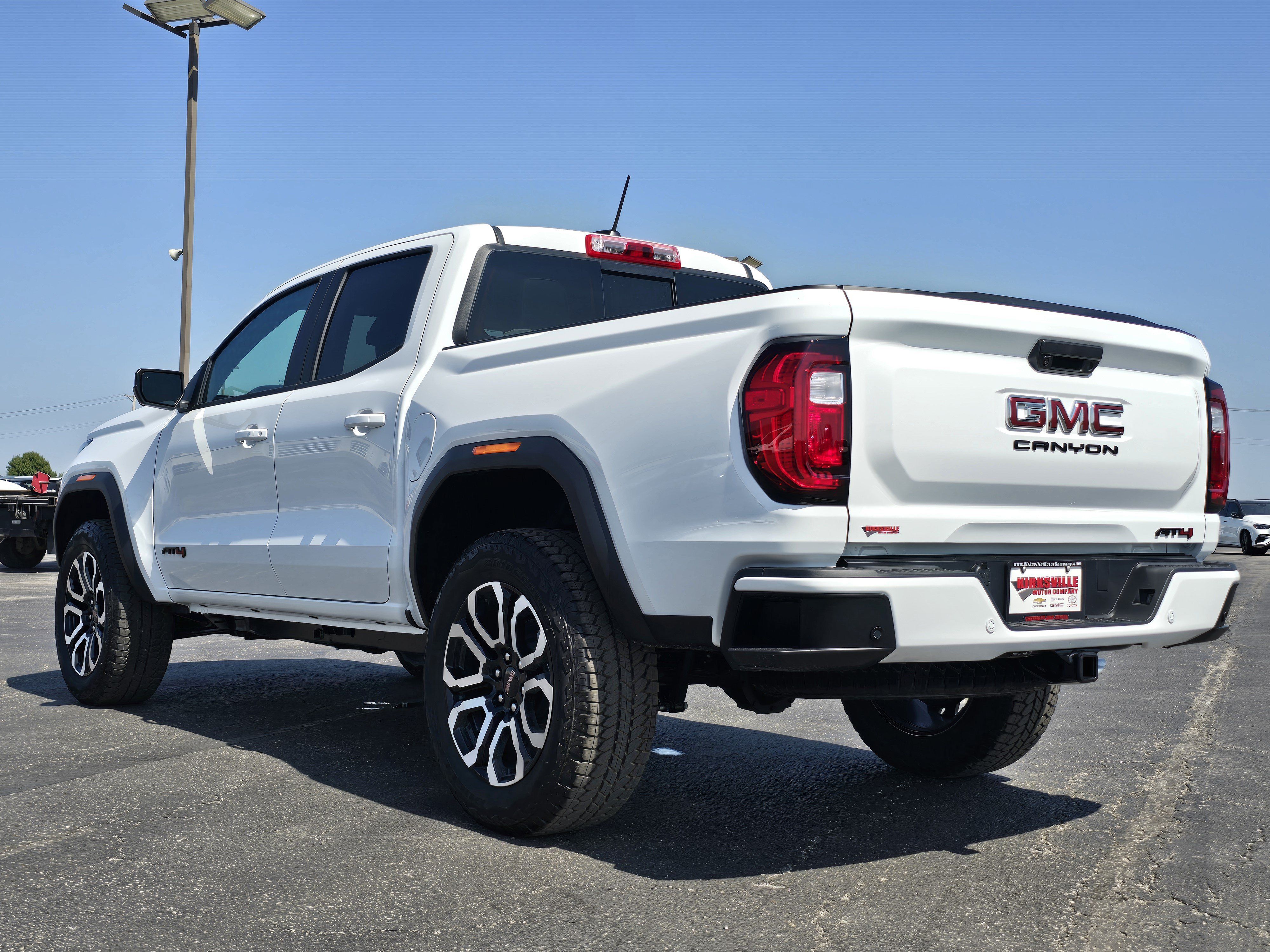 New 2026 GMC Canyon AT4 w/ Technology Plus Package AWD/4WD image 7