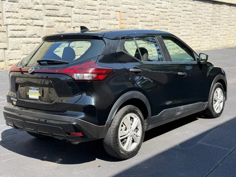 Used 2021 Nissan Kicks S FWD image 6