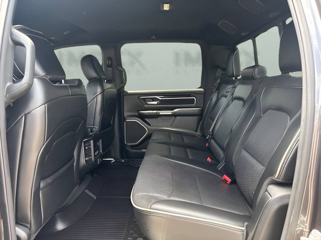 Used 2019 RAM 1500 Laramie RWD image 12