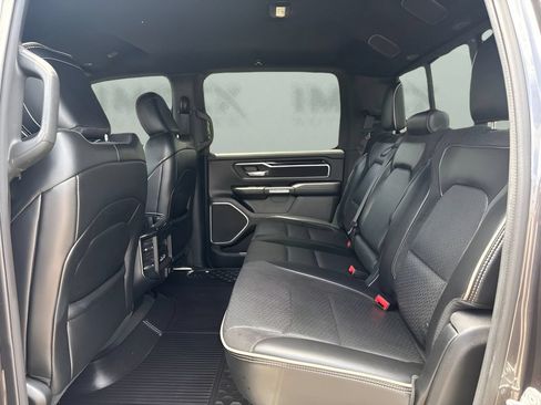 Used 2019 RAM 1500 Laramie RWD image 12