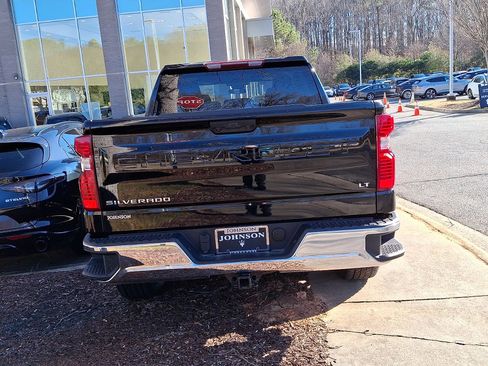 Used 2024 Chevrolet Silverado 1500 LT image 16