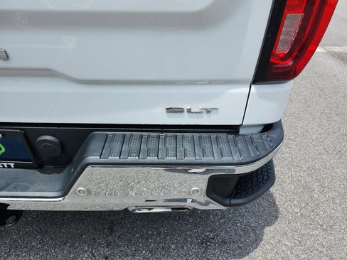 Certified 2023 GMC Sierra 1500 SLT w/ SLT Premium Plus Package AWD/4WD image 5
