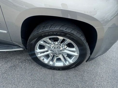 Used 2019 GMC Yukon SLT w/ Premium Edition RWD image 9
