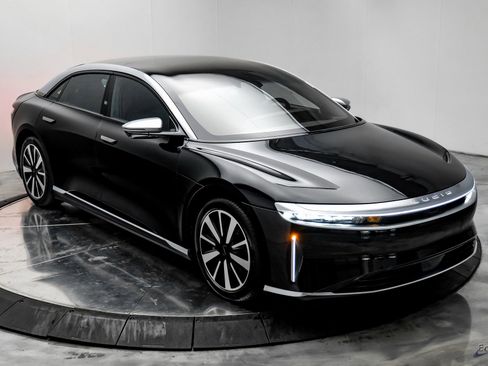 Used 2022 Lucid Air Dream Edition image 21