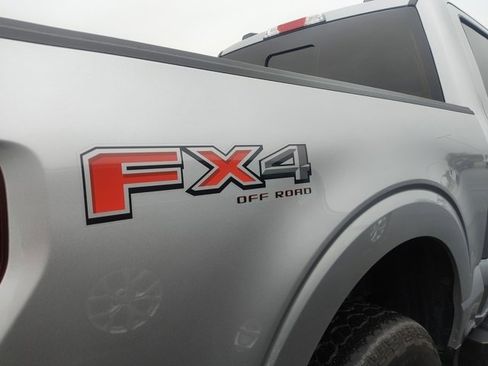 Used 2022 Ford F150 Lariat w/ Equipment Group 502A High image 8