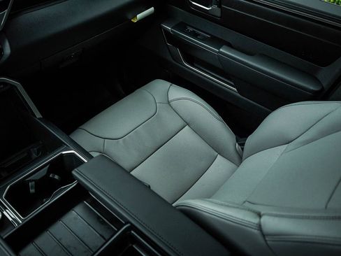 New 2026 Toyota Tundra SR5 AWD/4WD image 24