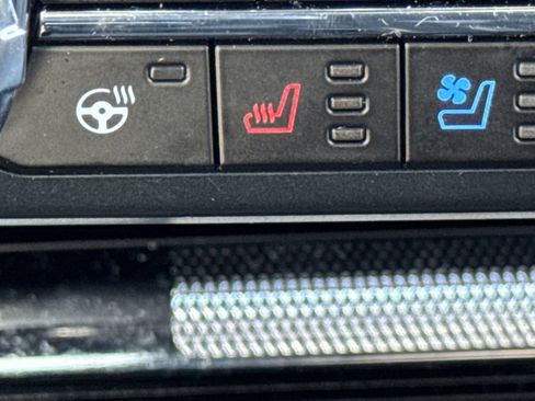 New 2025 Ford F150 Lariat w/ Equipment Group 501A Mid image 31