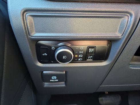 Used 2023 Ford F150 XL w/ STX Appearance Package RWD image 21