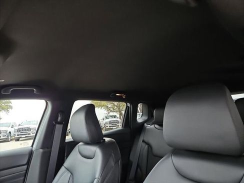 New 2026 Jeep Compass Latitude image 51