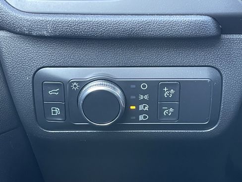 Used 2021 Ford Escape SE w/ Convenience Package image 23