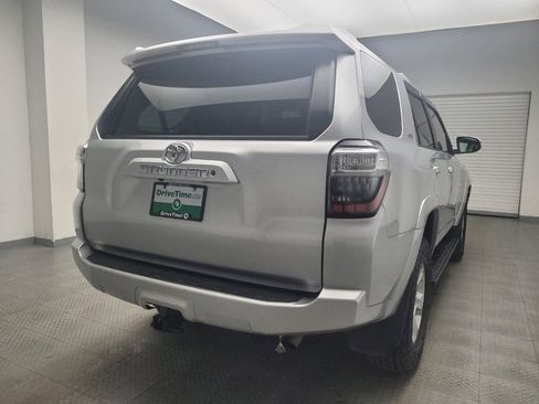 Used 2018 Toyota 4Runner SR5 image 7