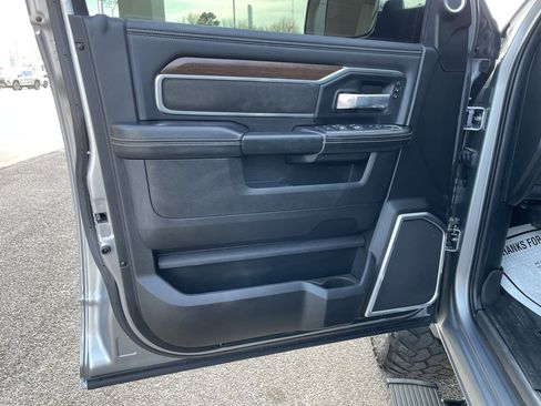 Used 2022 RAM 2500 Laramie image 13