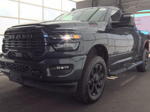 Used 2025 RAM 2500 Big Horn AWD/4WD image 2