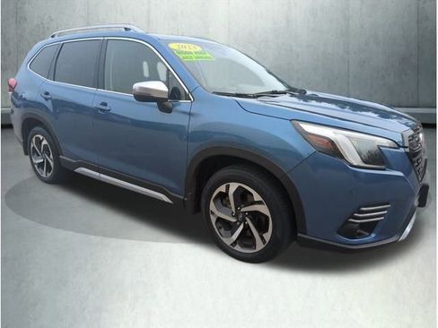 Used 2023 Subaru Forester Touring image 8