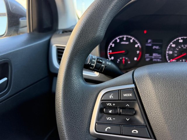 Used 2019 Hyundai Accent SEL FWD image 9