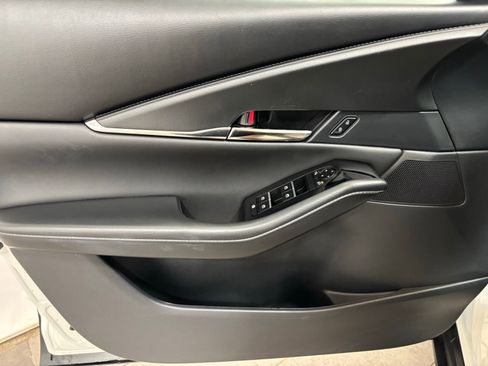 Certified 2025 MAZDA CX-30 AWD 2.5 S w/ Preferred Package image 18