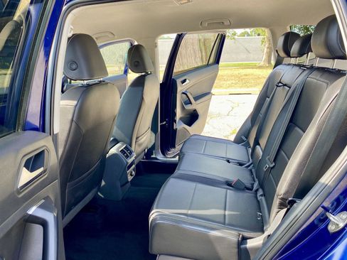 Used 2021 Volkswagen Tiguan SEL image 14