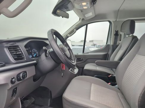 Used 2022 Ford Transit 350 XLT image 9