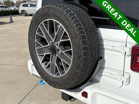 Used 2024 Jeep Wrangler High Altitude image 8