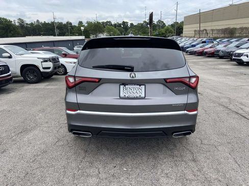 Used 2023 Acura MDX SH-AWD w/ Technology Package image 3
