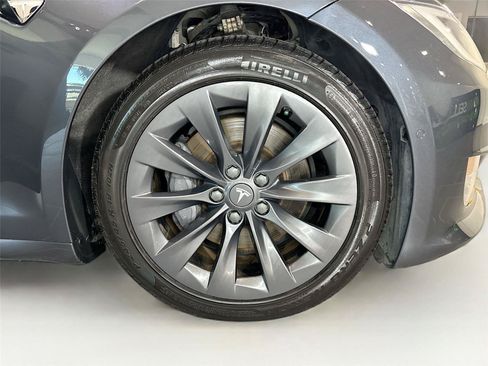 Used 2019 Tesla Model S 75D AWD/4WD image 31