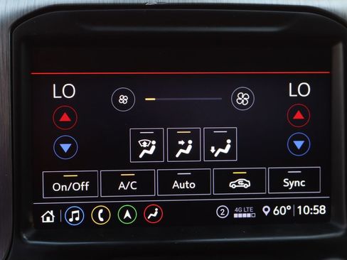 Used 2020 GMC Sierra 2500 Denali w/ Denali Ultimate Package image 32