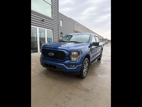 Used 2023 Ford F150 XL w/ STX Appearance Package image 2