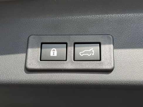 New 2026 Subaru Ascent Bronze Edition image 10