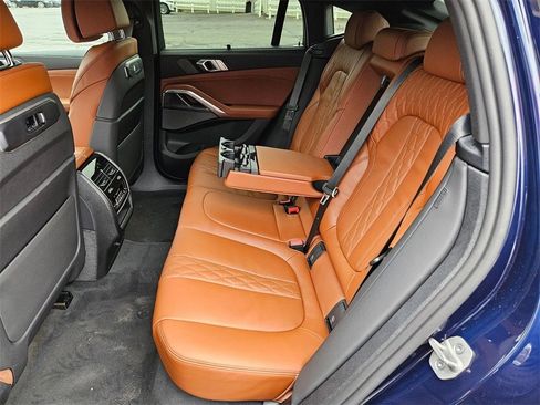 New 2026 BMW X6 M60i image 21